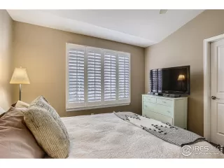 Photo #6: 988023 Listing