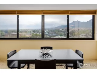 Photo #2: 988100 Listing