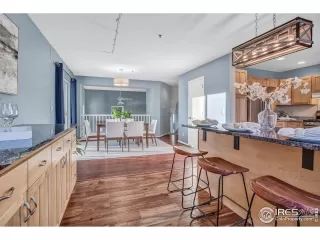 Photo #4: 988109 Listing 