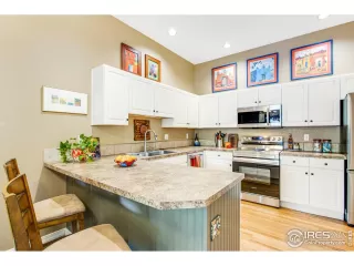 Photo #1: 988178 Listing 
