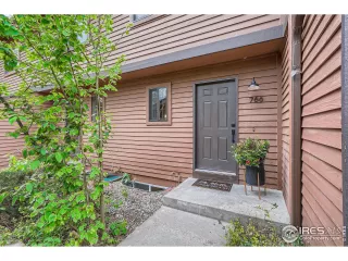 Photo #3: 988197 Listing