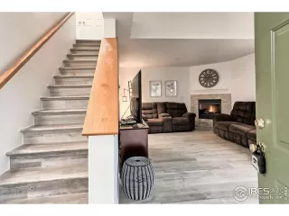 Photo #5: 988205 Listing 