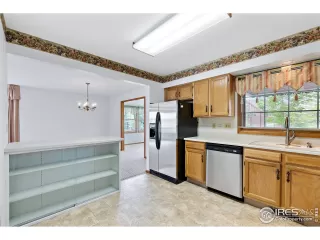 Photo #2: 988223 Listing