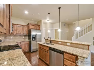 Photo #6: 988237 Listing 