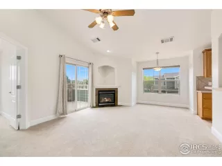 Photo #3: 988242 Listing