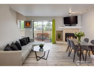 Photo #2: 988243 Listing 