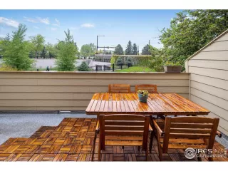 Photo #6: 988243 Listing 