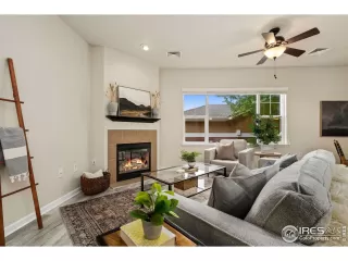Photo #4: 988286 Listing 