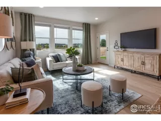 Photo #1: 988296 Listing