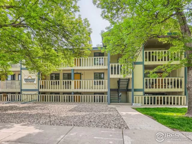 MLS: 988374 Condo For Sale