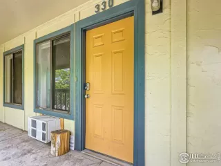 Photo #2: 988374 Listing