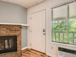 Photo #3: 988374 Listing