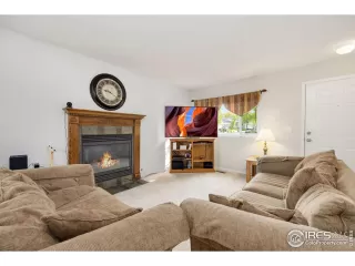 Photo #2: 988406 Listing 