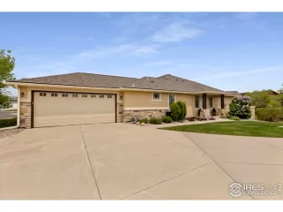 Photo #1: 988418 Listing