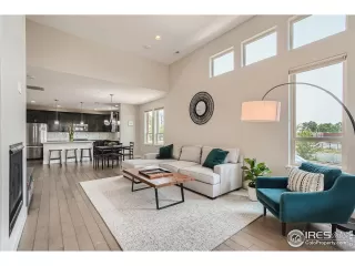 Photo #3: 988427 Listing 