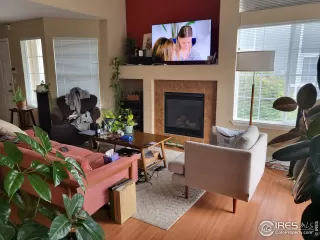 Photo #5: 988454 Listing