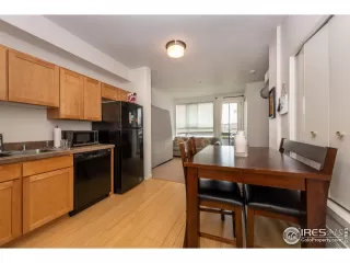 Photo #3: 988477 Listing 