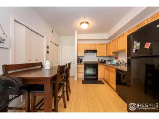 Photo #4: 988477 Listing 