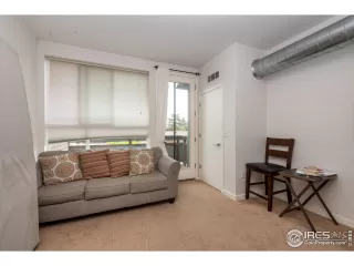 Photo #6: 988477 Listing 