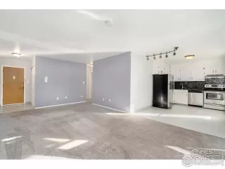 Photo #2: 988499 Listing