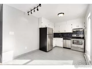 Photo #3: 988499 Listing