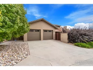 Photo #2: 988517 Listing