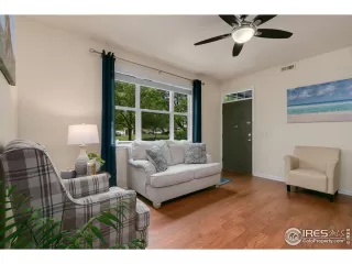 Photo #3: 988540 Listing