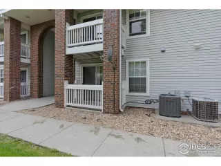 Photo #4: 988555 Listing 