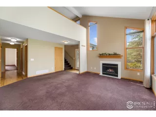 Photo #6: 988562 Listing
