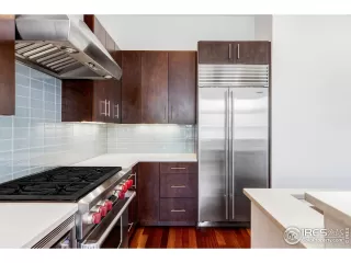 Photo #4: 988564 Listing 