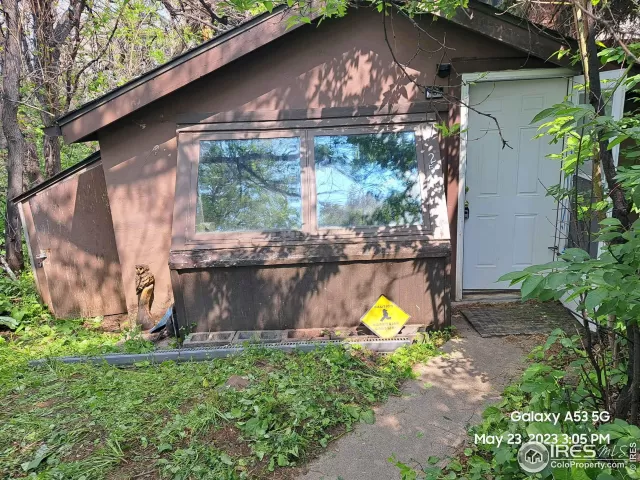 MLS: 988574 Condo For Sale