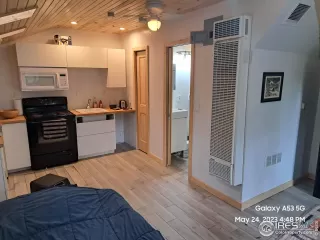 Photo #3: 988574 Listing