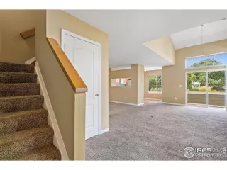 Photo #3: 988608 Listing