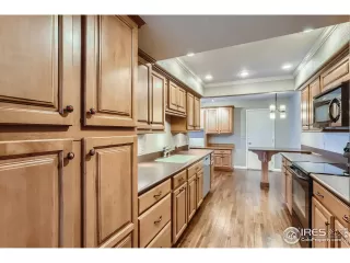 Photo #4: 988632 Listing