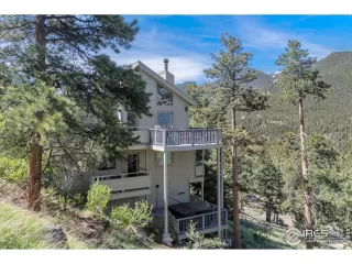 Photo #4: 988673 Listing