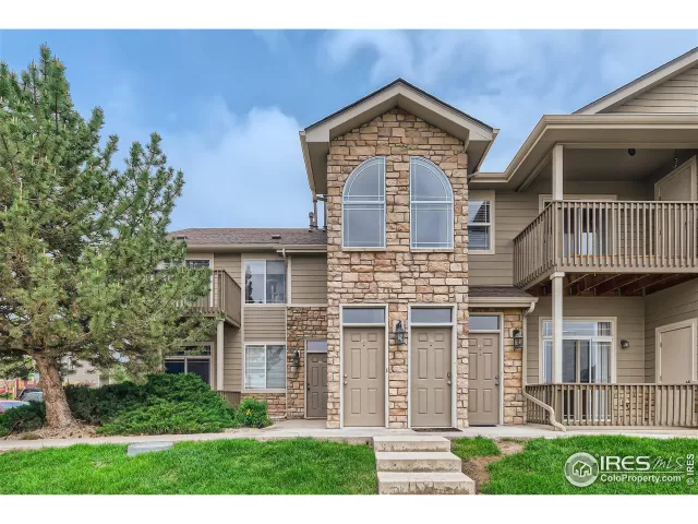 MLS: 988688 Condo For Sale