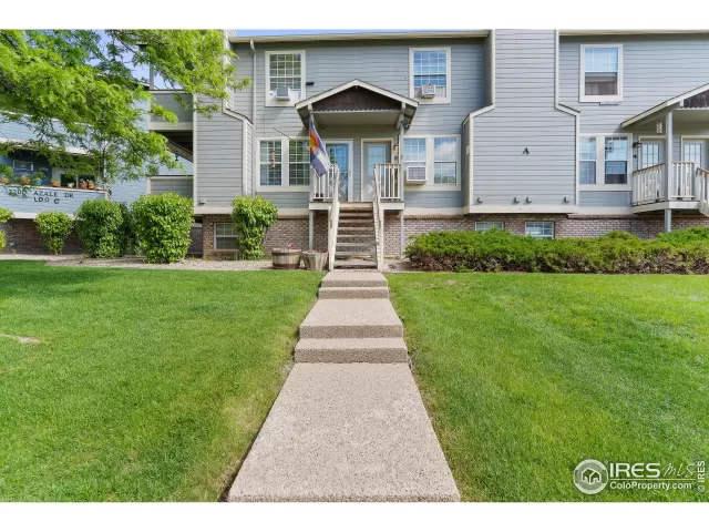 MLS: 988690 Condo For Sale