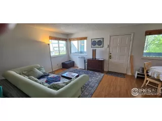 Photo #6: 988734 Listing