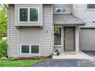 Photo #2: 988744 Listing 