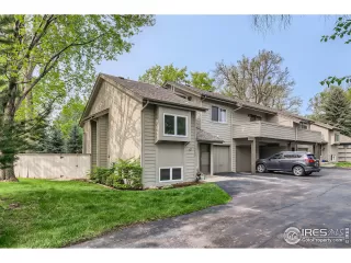 Photo #3: 988744 Listing 