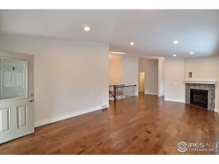 Photo #2: 988756 Listing