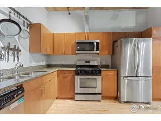 Photo #3: 988802 Listing