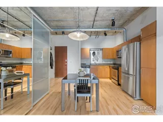 Photo #4: 988802 Listing