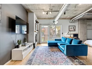 Photo #5: 988802 Listing