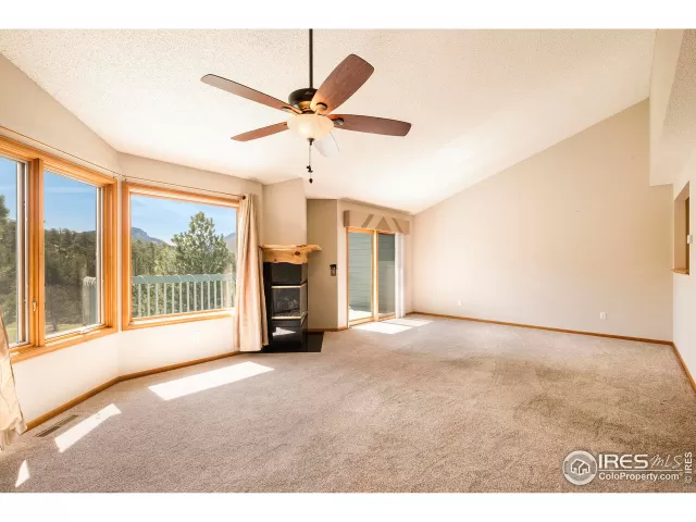 MLS: 988944 Condo For Sale