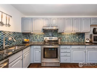 Photo #1: 988970 Listing 