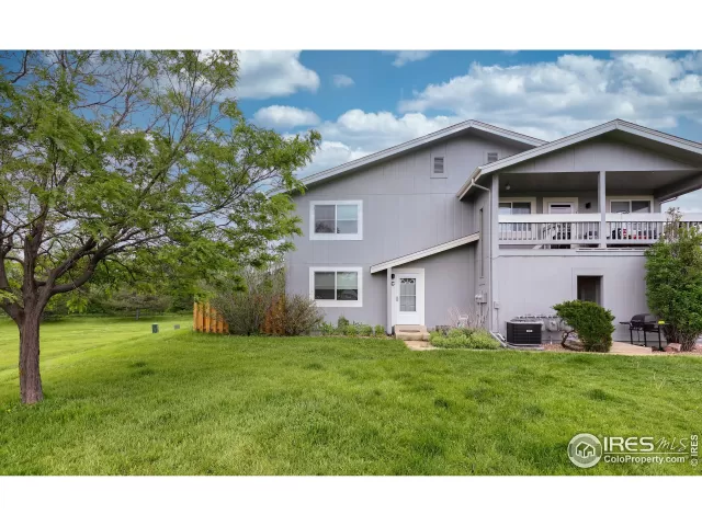 MLS: 988978 Condo For Sale