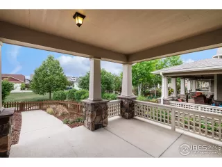 Photo #4: 989046 Listing