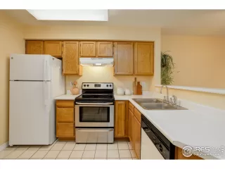 Photo #6: 989070 Listing 