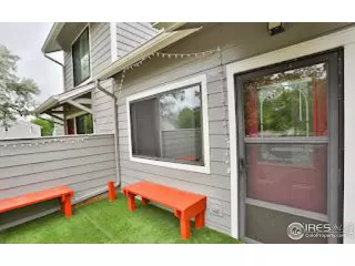 Photo #5: 989214 Listing 